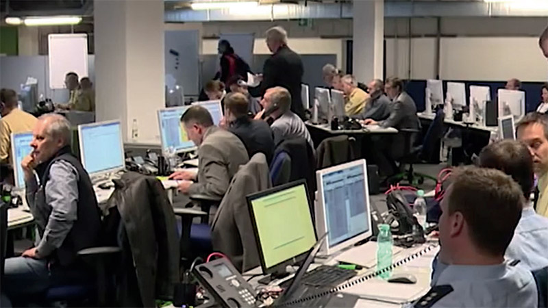 Polizei sichert Treffen der weltweiten Regierungschefs mit Hexagon-Software