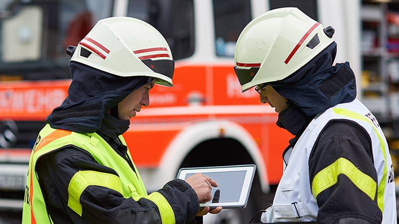 Berufsfeuerwehr leistet zeitnahe Hilfe in der Flüchtlingskrise